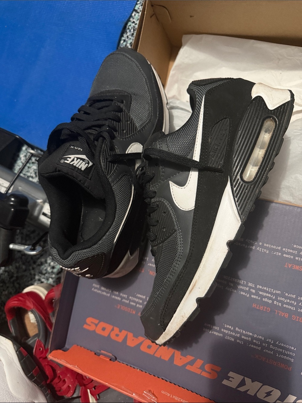 Nike Men’s Black and White Athletic Sneakers